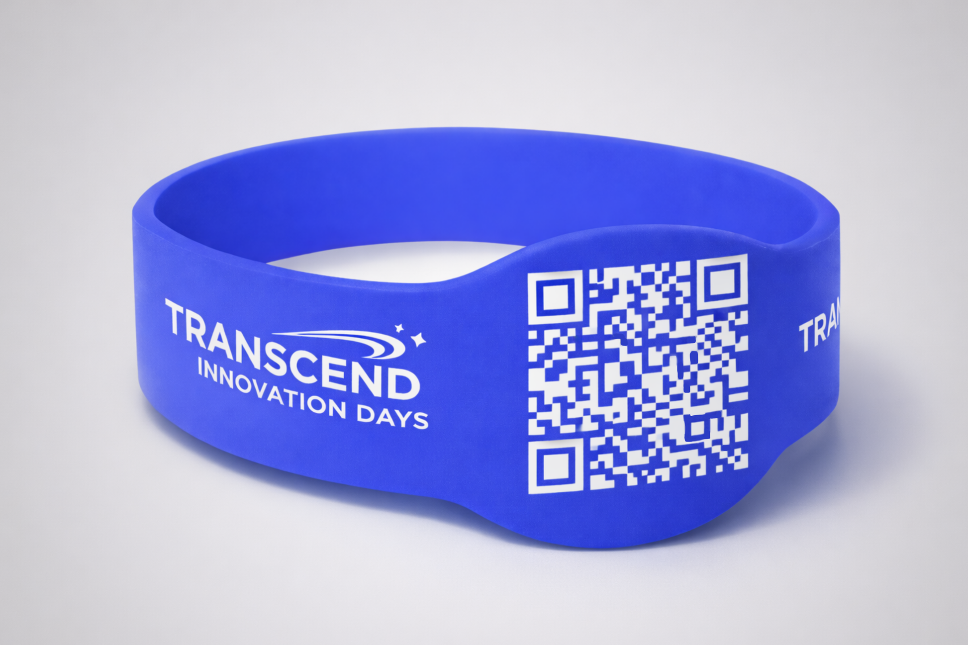 Silicone wristband with QR code and print from JMband